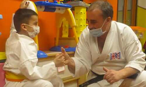 Cintura nera di generosità